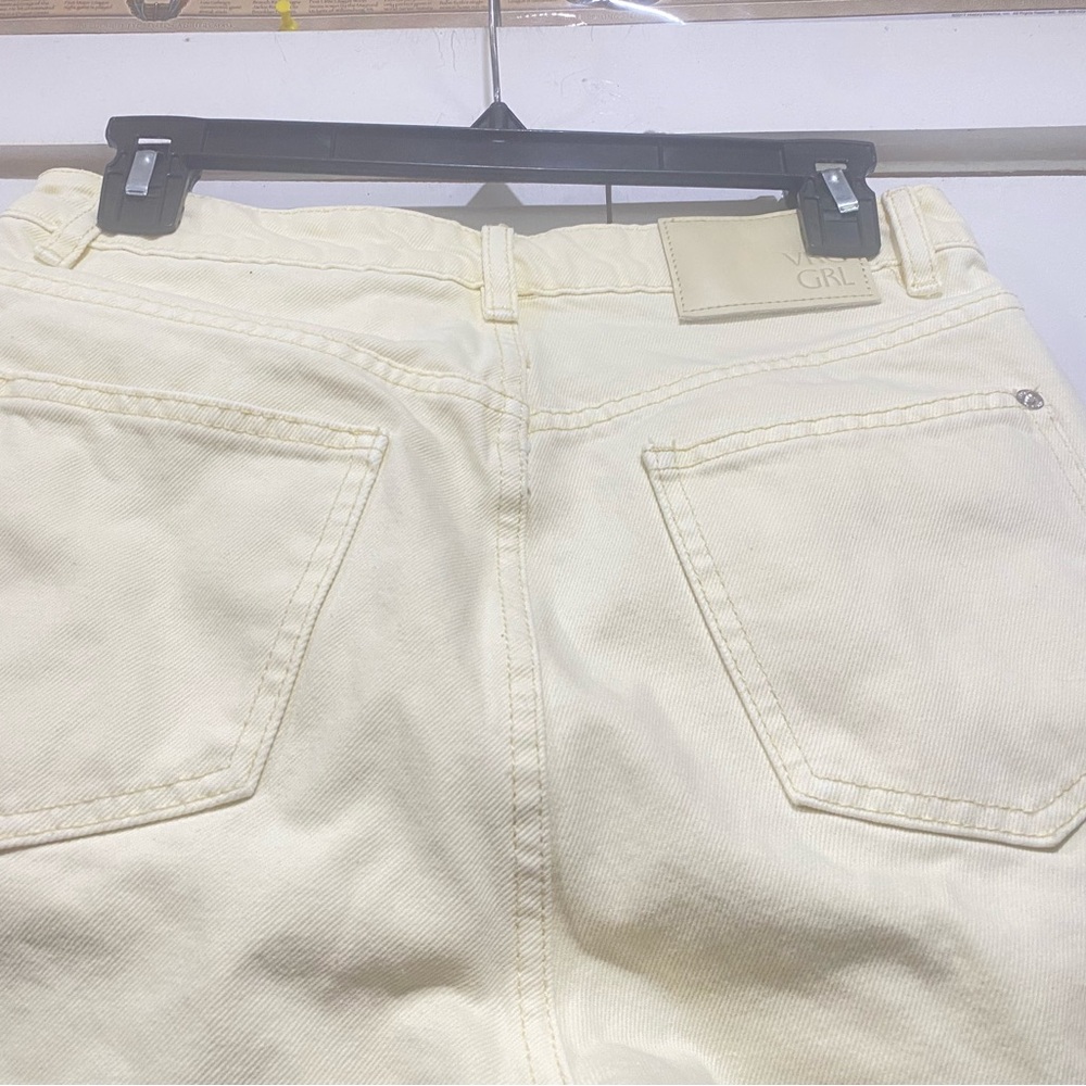 VRG GRL Women’s Jeans light yellow Denim size 10 baggy cuff hem waist 28” Cotton - Picture 3 of 7